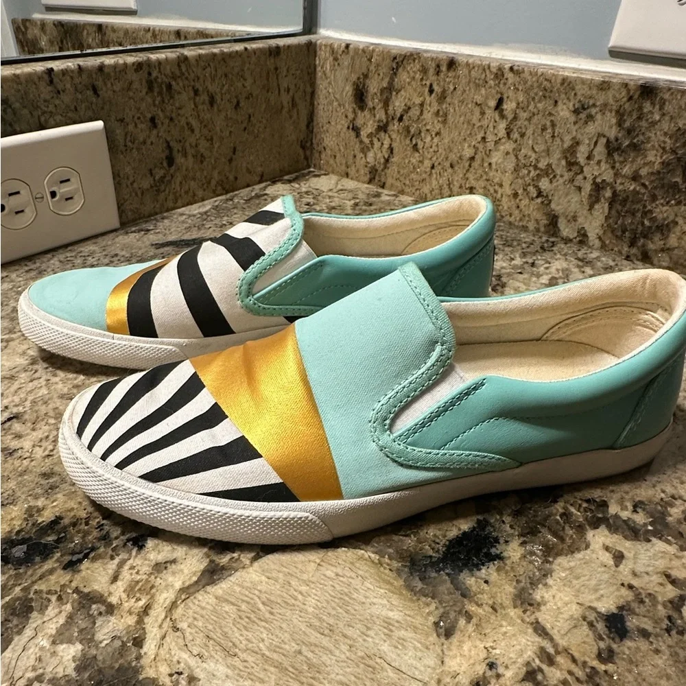 Bucket Feet canvas, and leather‎ Aqua and Gold Slip-On Shoes